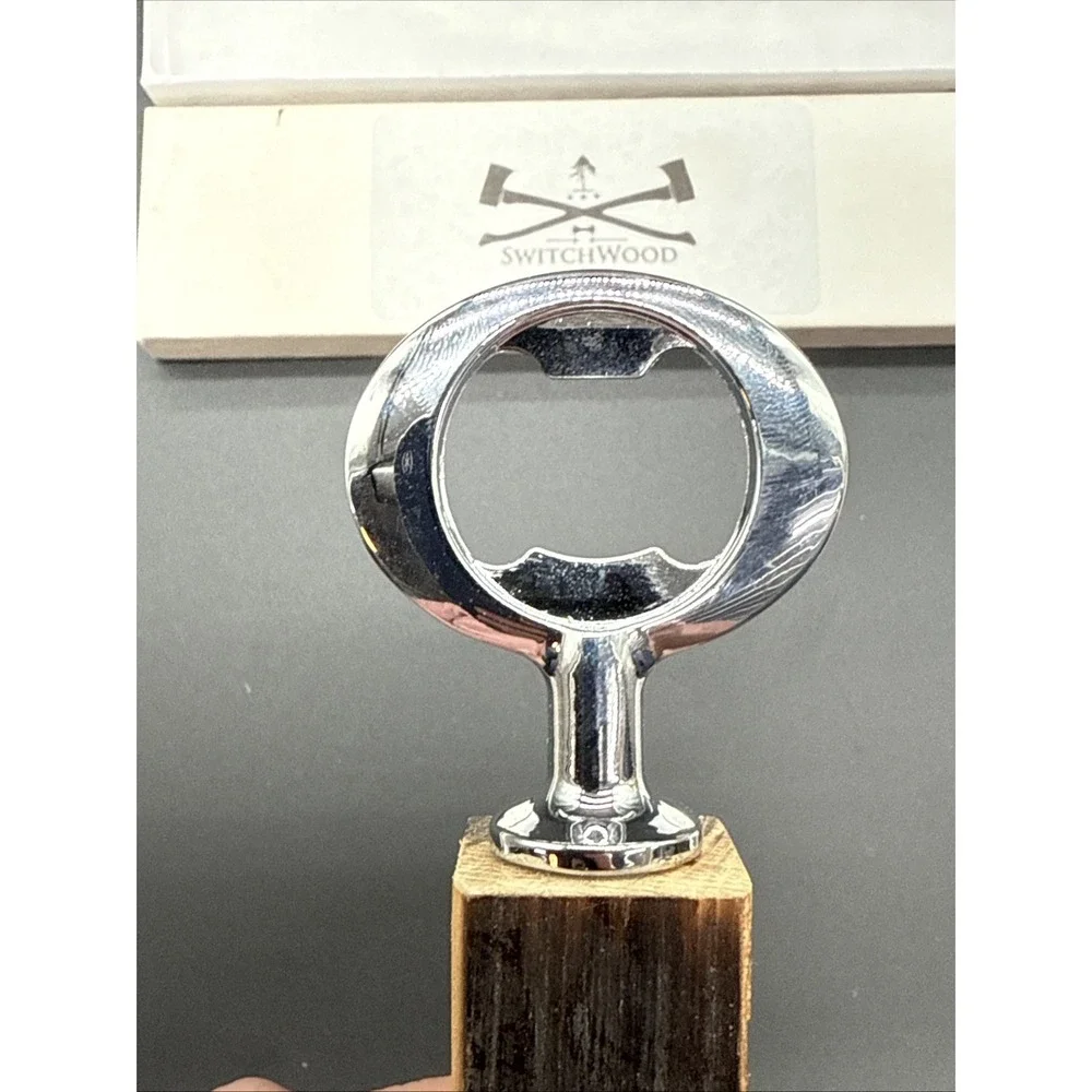 Switchwood Whiskey Barrel‎ Wood bottle opener NEW IN BOX!  With City Scen